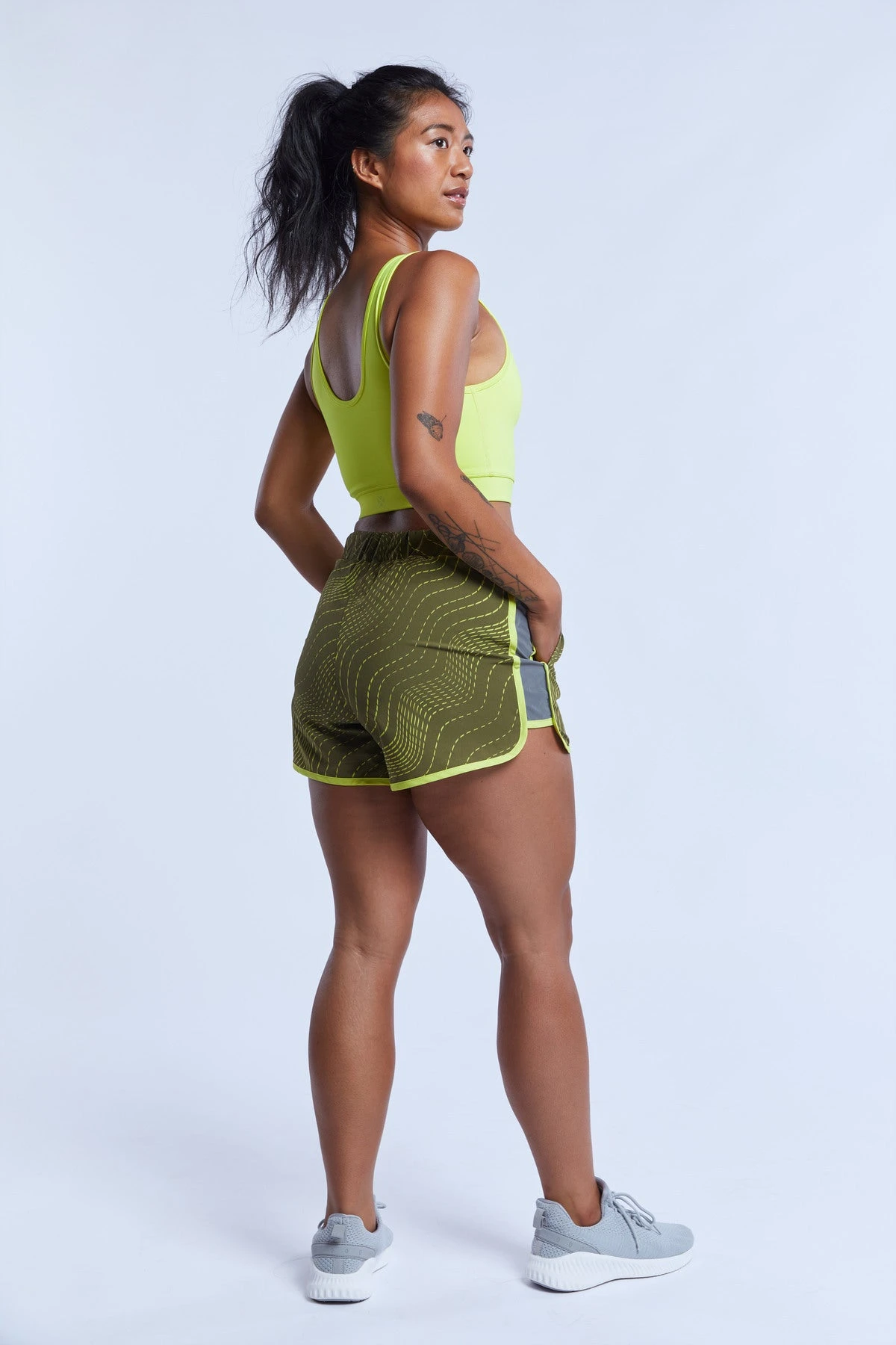 Summit Shorts LC - Embrace The Curve - Image 4